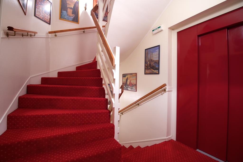 Hotel De Charme Les Mimosas ปง-ตาเวน ภายนอก รูปภาพ